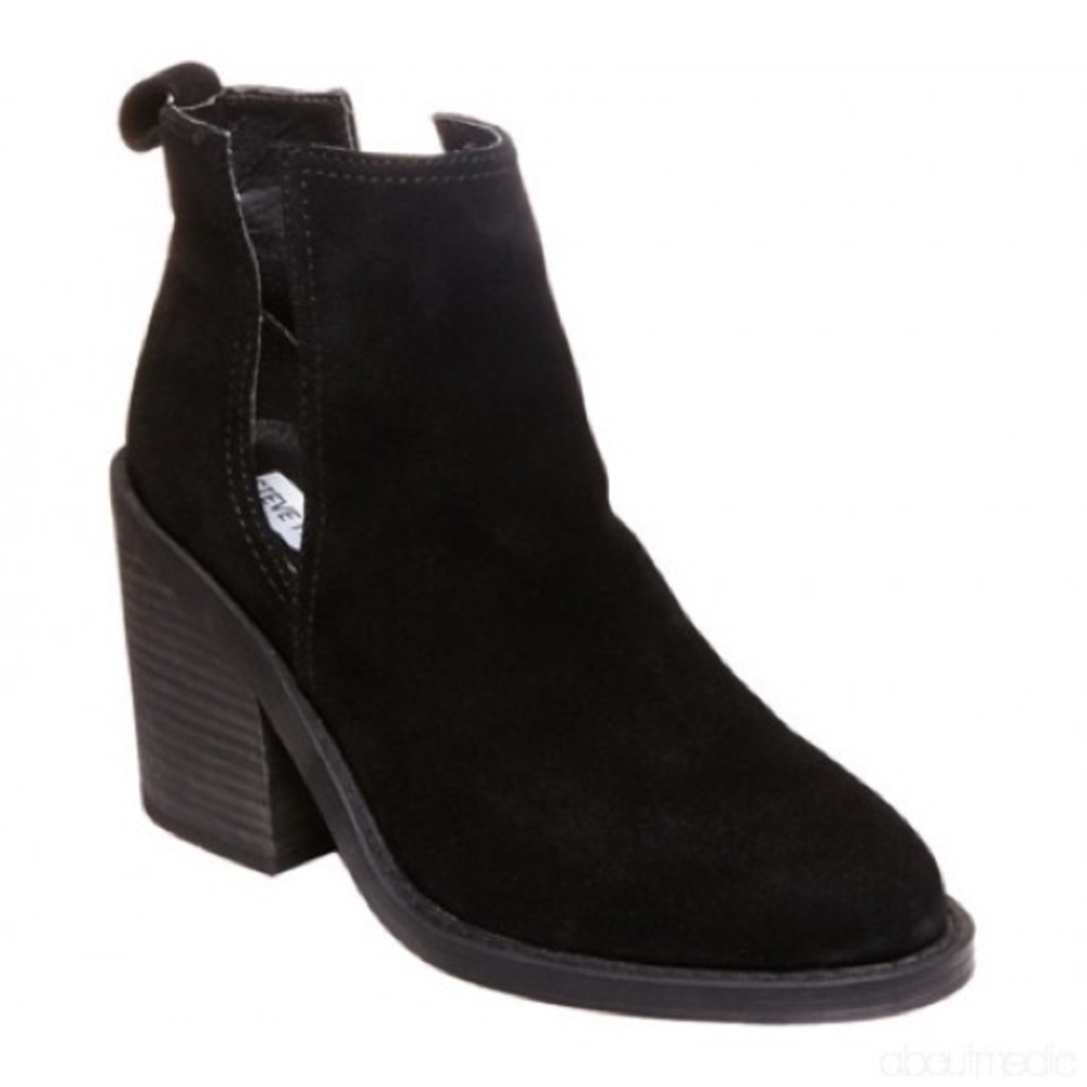 Steve Madden Sharini Booties